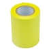 Rotolo in carta autoadesiva color giallo neon e fessura che consente di strappare la lunghezza desiderata. Ricarica da 59mm x 10mt.